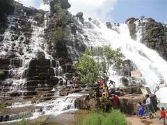 Tirathgarh Falls Tour